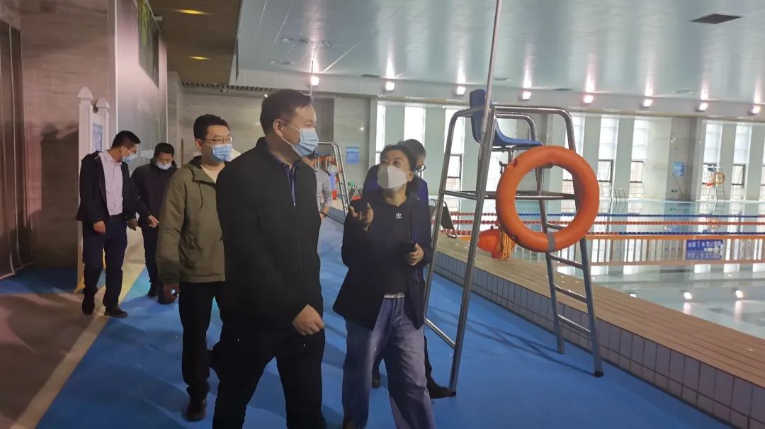 省體育產(chǎn)業(yè)集團(tuán)對場館運營公司浦口分公司開展五一節(jié)前安全生產(chǎn)和疫情防控專項檢查